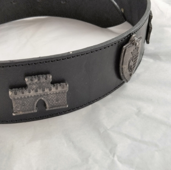Neiman Marcus black leather women\'s  belt medieval Rare size M Made in Italy main image 13